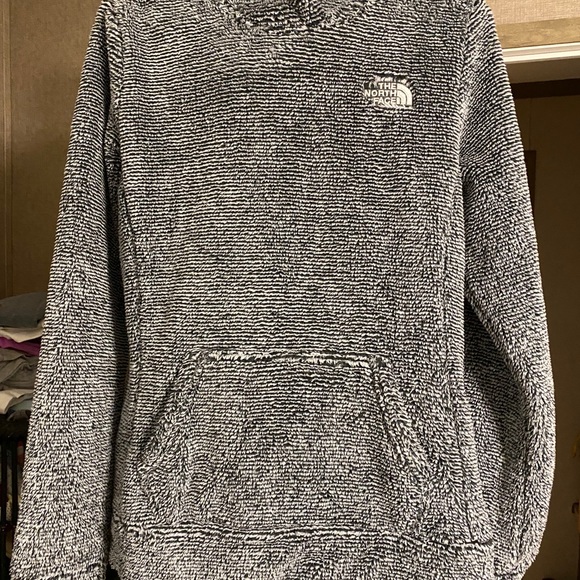 The North Face Tops - Northface hoodie
